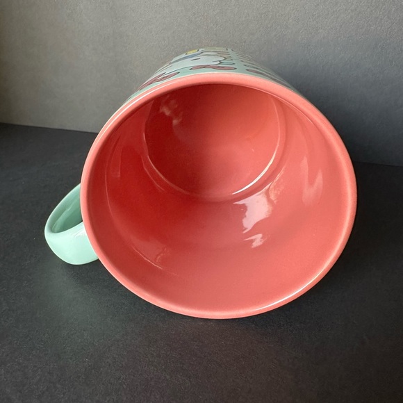 Hello Kitty 20 oz. Mug with multi colored bows - Picture 3 of 4